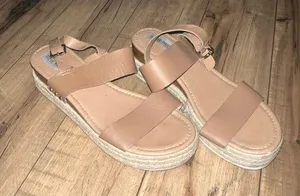 Steve madden sandals thumbnail 1