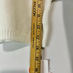 Cider Women’s Cropped Turtleneck Sweater White Size Small NWT Acrylic Nylon thumbnail 9