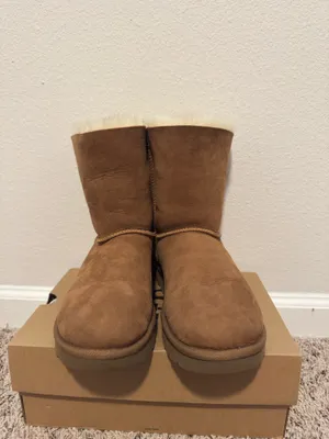 UGG Boots thumbnail 3