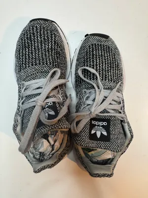 Adidas Cloud Foam Size 5 thumbnail 4