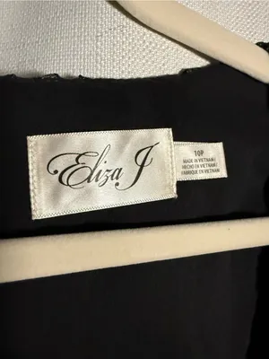 Eliza J Petite Black and Silver Square Neck Lace Fit and Flare Dress Size 10 P thumbnail 8