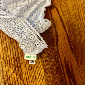 Aerie Light Blue/Powder Blue Bralette size small gently used thumbnail 3