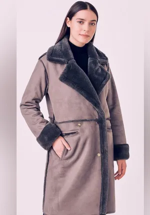 Woman’s Commense Gray Teddy Jacket with Faux Fur Trim Size Small thumbnail 1