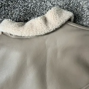 NWT the label tan leather jacket with fit lining thumbnail 13