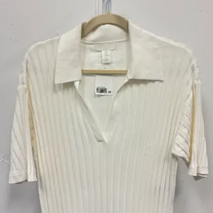 NWY H&M Women's‎ Cream Ribbed Knit Polo Shirt Short Sleeve V-Neck Top Size Small thumbnail 4