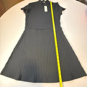 Mi Ami Francesca's Med Black Ribbed Mock Neck Short Sleeve Fit & Flare Dress NWT thumbnail 8