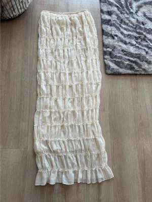 Amazon Two-Piece Lace Maxi Skirt Set thumbnail 3