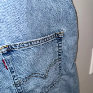 Levi's Denim Shortalls Women S Blue Light Wash Good Two Horse Brand Overalls thumbnail 4