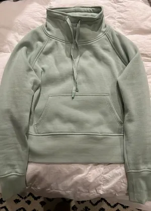 Cropped Fleece Sweatshirt thumbnail 1