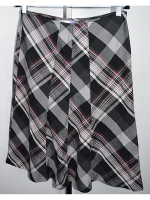 Nine West Plaid Skirt Women's Size 8 Black Grey Red A-Line Bias Cut Midi Skirt thumbnail 1