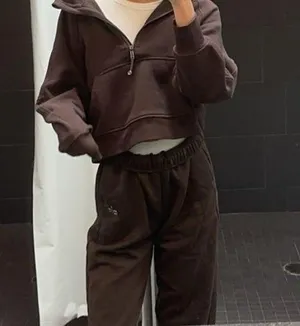 Alo Yoga Sweat Set thumbnail 1