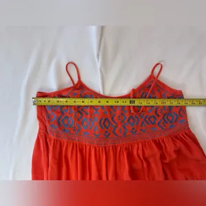 Boutique Women’s Bright Orange Blue Embroidered Summer Sleeveless Blouse thumbnail 3