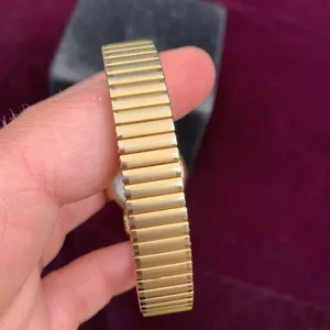 Vintage Belair Gold Tone Stretchy Band Women’s Watch thumbnail 4