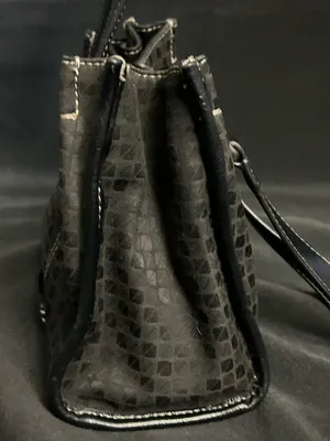 Nine & CO Black Tote Bag with Contrast Stitching thumbnail 6