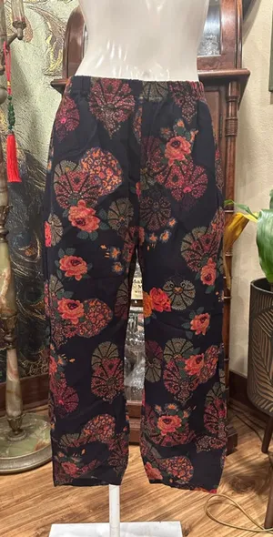 Unbranded Floral Pants Women's XL Black Red thumbnail 1