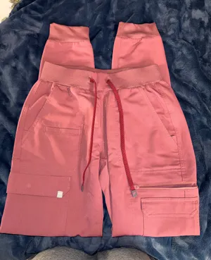 Fabletics Scrub Cargo Joggers Evoke XS/T thumbnail 1