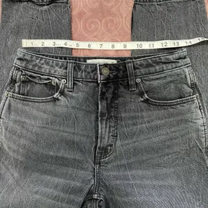 Abercrombie & Fitch the skinny High Rise Jeans Size 6/28 thumbnail 6