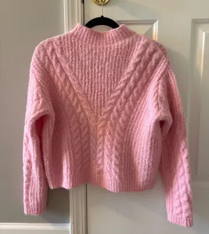 Universal Threads Light Pink Universal Thread Sweater thumbnail 1