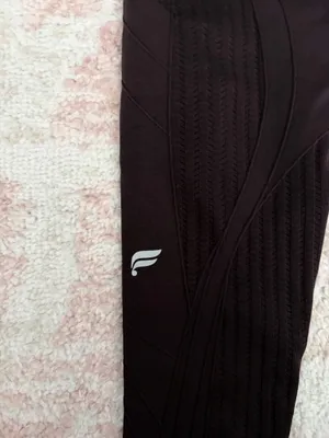 Seamless High-Waisted Fabletics Leggings thumbnail 3