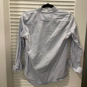 GAP Blue Button Down Shirt Crisp Cotton Top thumbnail 6