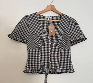 Rihoas Black Plaid V Neck Ruffle Blouse Size XS thumbnail 8