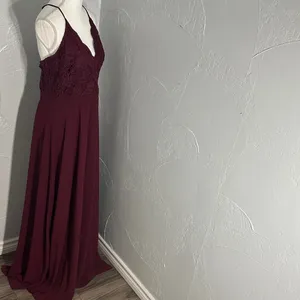 Lulu's burgundy Lace Maxi Dress thumbnail 4