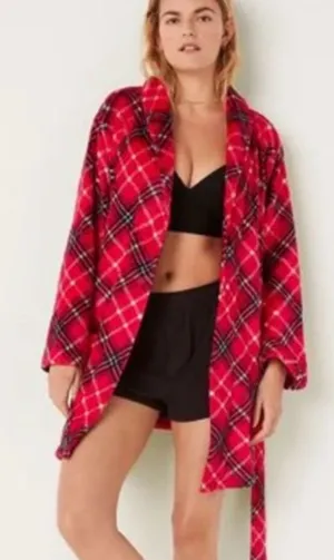 Victoria's Secret Short Super Soft Cozy Plaid Embroidered Robe Pockets XS EUC thumbnail 1
