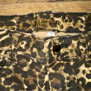Jennifer Lopez Cheetah Print Skinny Jeans thumbnail 6