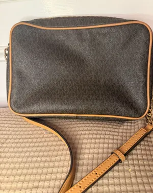 Michael Kors Jet Set East-West Crossbody thumbnail 1