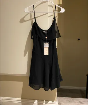 NWT oh Polly black mini dress with off shoulder design, size 6 thumbnail 3