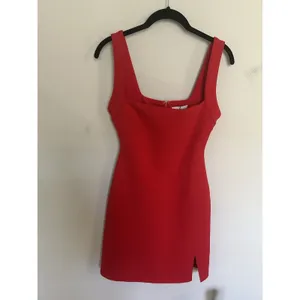 Princess Polly Bombshell Red Bodycon Mini Dress Slit Stretch Strappy Sz 8 Party thumbnail 3