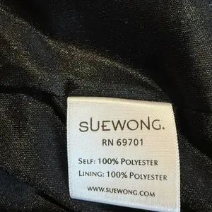 Sue‎ Wong Nocturne Halter Pleated Beaded Gown Size 8 Travilla Style Black & Gold thumbnail 8