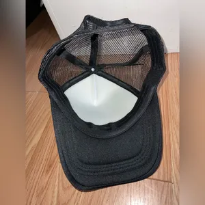 Patch trucker hat thumbnail 2