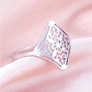 14k White Gold Plated 316L Cut Out‎ Filigree Ring, Size 6 thumbnail 14
