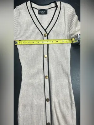 Jolie & Joy Size M Tan Ribbed Knit Button Closure Knee Length Dress thumbnail 5