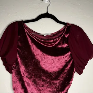 Intimately Free People Midnight Mood Velvet Burgundy Ruched Puff Sleeve Crop Top thumbnail 5