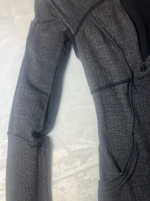 lululemon athletica Heathered Charcoal Quarter-Zip Pullover thumbnail 10