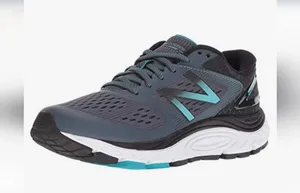 New Balance 840 V4 Women's Running Shoe Size 8 Gray And Teal Good Condition thumbnail 1