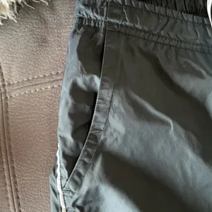 NIKE Black Waterproof Exercise Pants Size Large thumbnail 10