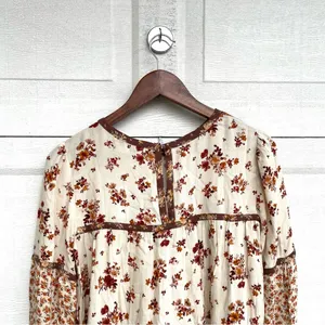 NWT American Eagle Womens Shirt Floral Boho Peasant Long Sleeve Patch Small thumbnail 5