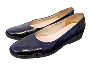 Salvatore Ferragamo Patent Leather Wedges Womens 6.5 Black Shoes Office Casual thumbnail 1