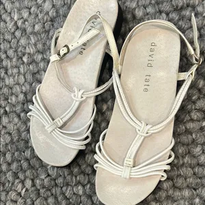 David Tate Cream Strappy Leather Flat Sandals Size 7 thumbnail 8
