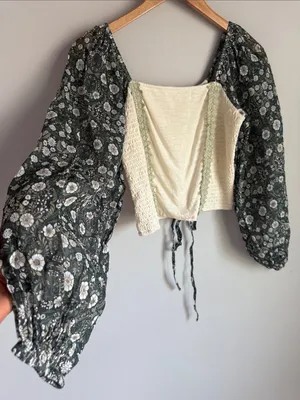 Anthropologie Forever That girl Smocked Balloon-Sleeve Top Small thumbnail 7