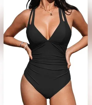 NWT CUPSHE One Piece Swimsuit Tummy Control Deep V Neck black size XL thumbnail 1