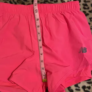 NEW BALANCE Shorts 2 in 1 Running Walking Yoga 3” Shorts Women’s Size S GUC thumbnail 11