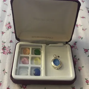 jewlery Blue thumbnail 1