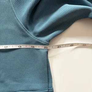 NWT! L.L. Bean Women’s Blue Quarter-Zip Pullover thumbnail 8