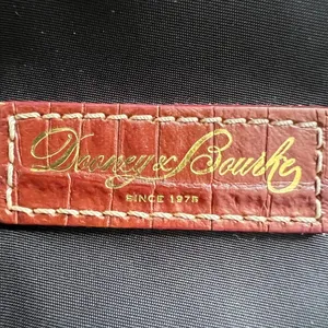 Guess by Marciano Dooney & Bourke Womens Handbag Old Money Quiet Luxury Classy Glam Feminine thumbnail 8