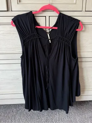 Free People Black Sleeveless Top thumbnail 1