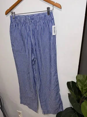 Old Navy Blue and White Striped Elastic-Waist Women’s Pants thumbnail 4